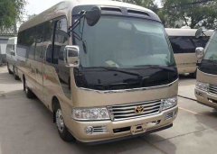 租丰田考斯特19-23座带司机多少钱一天? 租丰田考斯特19-23座带司机多少钱一天?