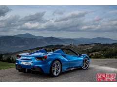 租车越来越受到有证无车的人的青睐 租车越来越受到有证无车的人的青睐