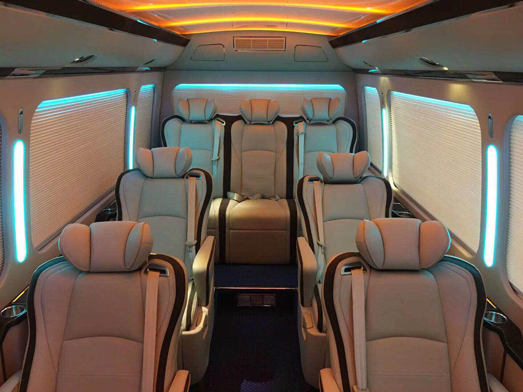 北京考斯特豪华版(10座商务车)租车报价多少?