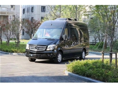 北京去哪去租奔驰斯宾特房车？价格多少钱一天？