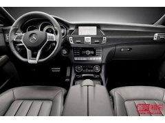 如何在租车公司选择符合自己要求和条件的车辆？