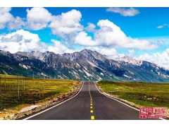 完成一辆超长距离公路旅行车的性能非常重要