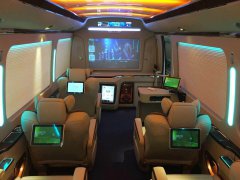 北京租车丰田考斯特豪华版10座多少钱一天? 北京租车丰田考斯特豪华版10座多少钱一天?