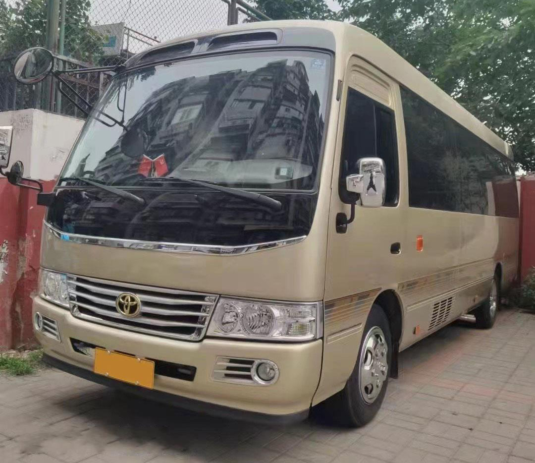 丰田考斯特豪华16座版 丰田考斯特豪华16座版