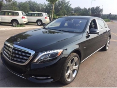 北京奔驰租车_首汽奔驰商务车租赁价格表_奔驰租一天多少钱?